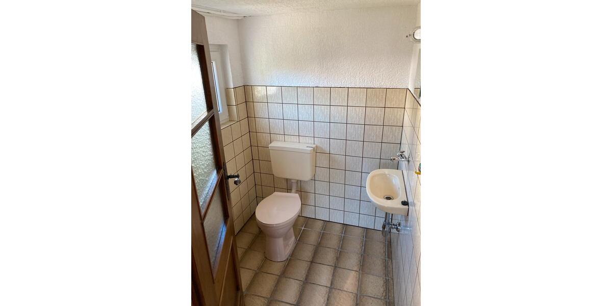 Doppelhaushälfte Kreuztal - 5 Zimmer, 160 m&sup2;, 1.350&euro; | Angebot:24987601