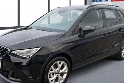 Seat Arona 1.150 km 24.350 &euro; Netphen 57250