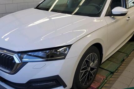 Skoda Octavia 72.513 km 22.950 &euro; Siegen 57076