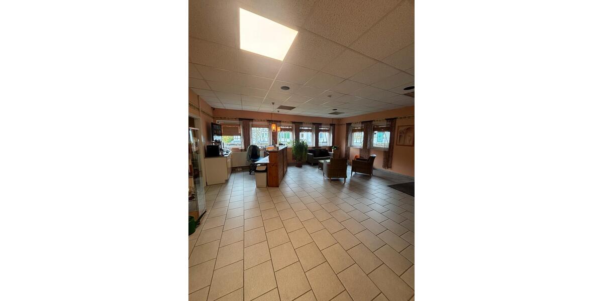 Gewerbeobjekt Freudenberg - 1.600&euro; | Angebot:23220140