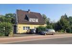 Einfamilienhaus Hilchenbach - Allenbach Allenbach - 7 Zimmer, 150 m&sup2;, 230.000&euro; | Angebot:25877540