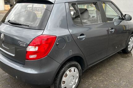 Skoda Fabia 89.650 km 3.250 &euro; Siegen 57080