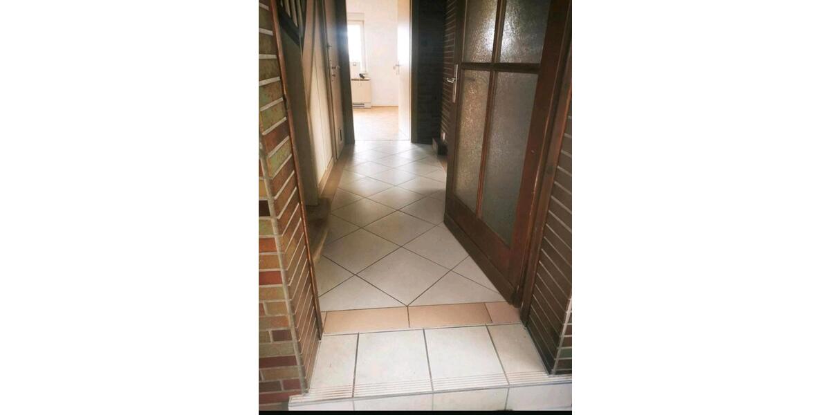 Erdgeschoßwohnung Betzdorf - 3 Zimmer, 80 m&sup2;, 800&euro; | Angebot:25164496