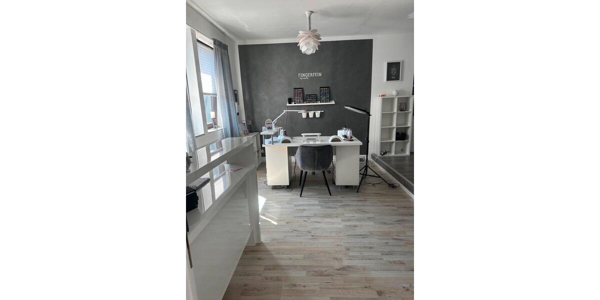 Gewerbeobjekt Scheuerfeld - 400&euro; | Angebot:25856048