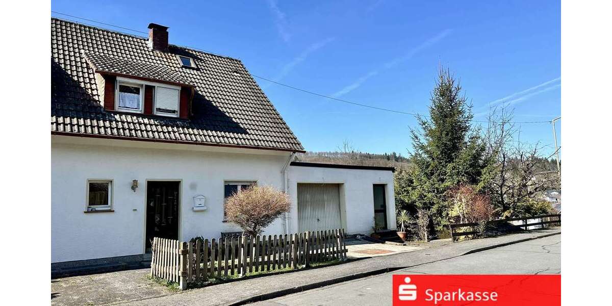 Einfamilienhaus Hilchenbach - 7 Zimmer, 109 m&sup2;, 199.000&euro; | Angebot:25977531