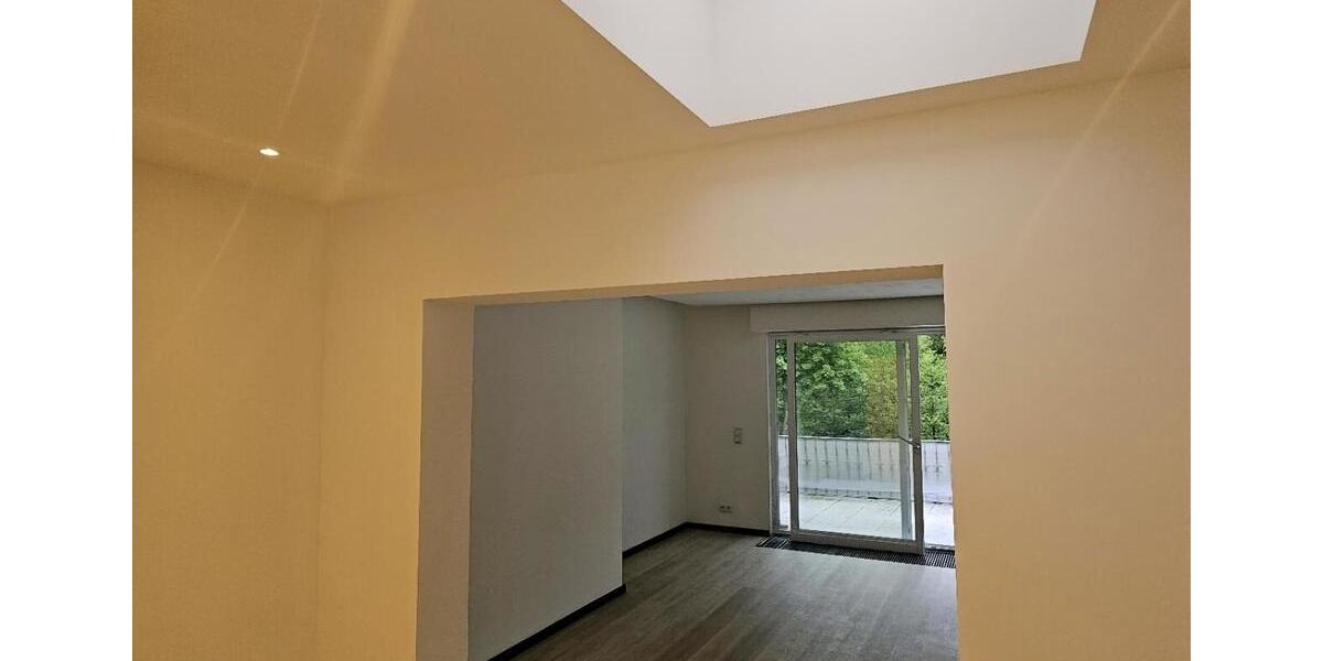 Etagenwohnung Reichshof - 4 Zimmer, 144 m&sup2;, 1.300&euro; | Angebot:26365967