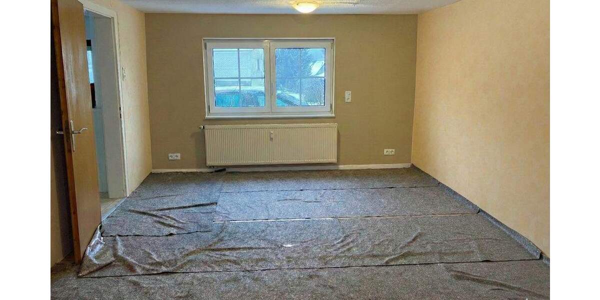 Einfamilienhaus Weitefeld - 5 Zimmer, 124 m&sup2;, 150.000&euro; | Angebot:25685049