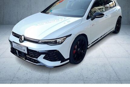 VW Golf 3.900 km 43.980 &euro; Siegen 57076