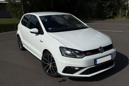VW Polo 98.000 km 11.790 &euro; Netphen 57250