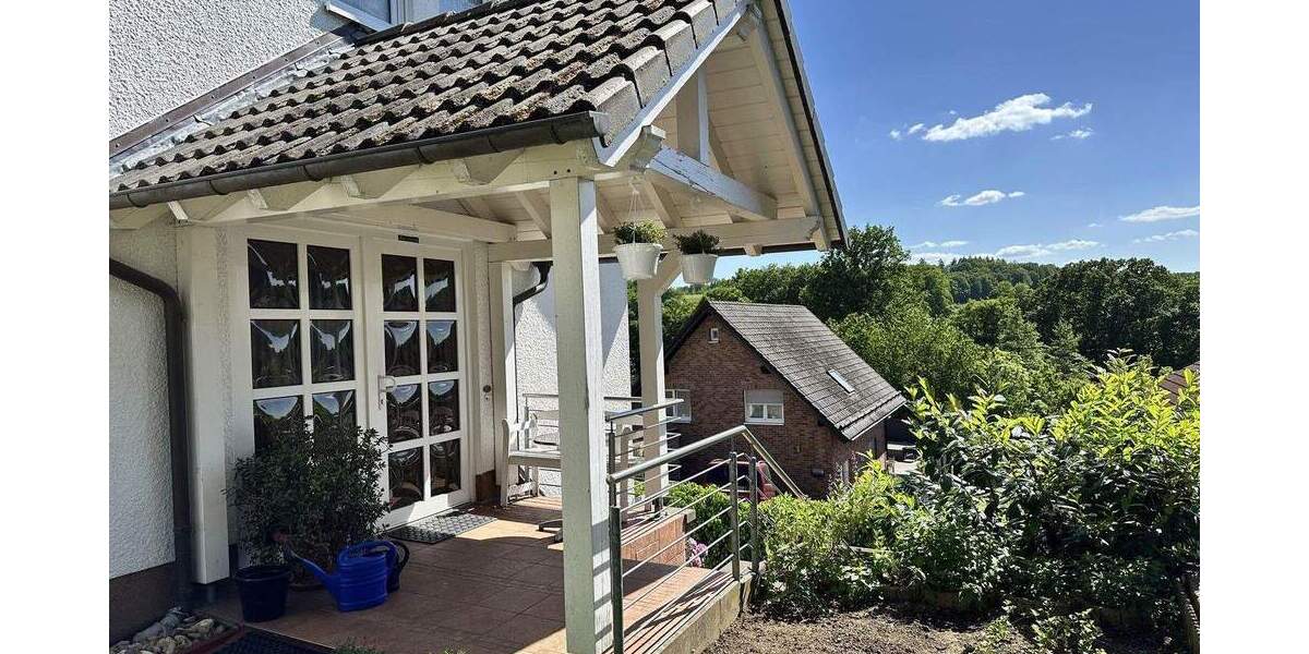 Einfamilienhaus Waldbröl - 6 Zimmer, 126 m&sup2;, 399.000&euro; | Angebot:25724184
