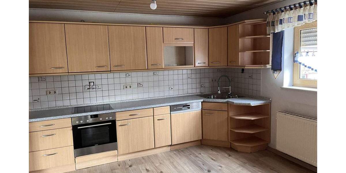 Einfamilienhaus Breitscheid Erdbach - 5 Zimmer, 120 m&sup2;, 189.000&euro; | Angebot:25770524
