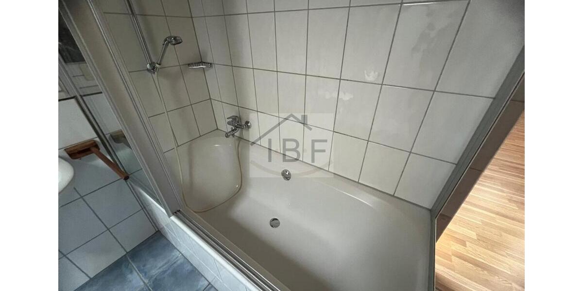 Dachgeschoßwohnung Wilnsdorf - 3 Zimmer, 79 m&sup2;, 630&euro; | Angebot:24429801