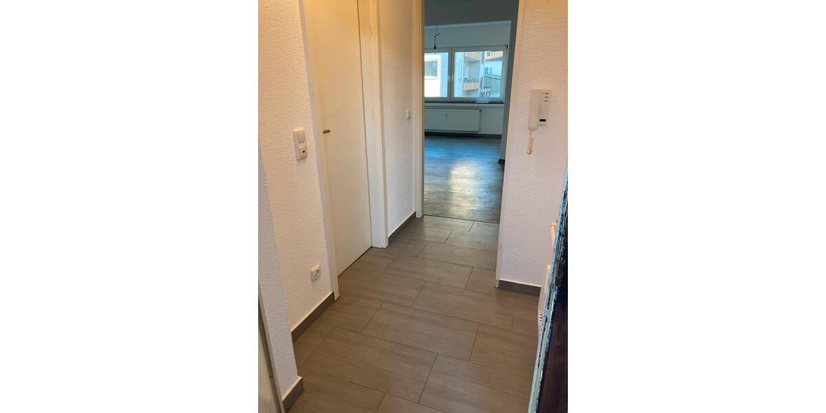 Etagenwohnung Siegen - 1 Zimmer, 50 m&sup2;, 450&euro; | Angebot:19581958