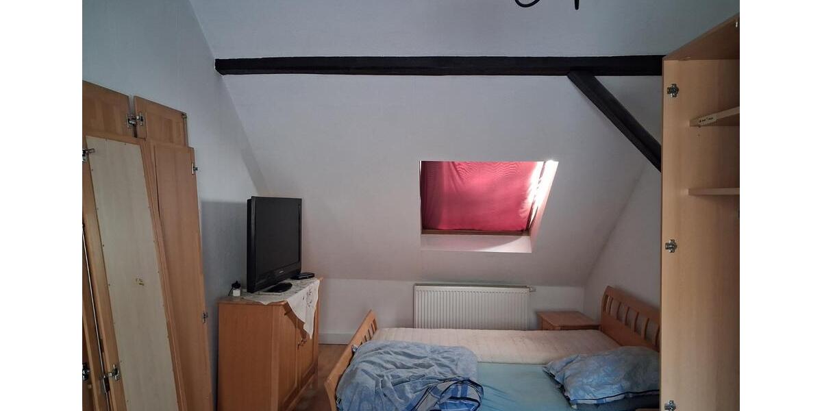 Dachgeschoßwohnung Herdorf - 3 Zimmer, 75 m&sup2;, 440&euro; | Angebot:25856143