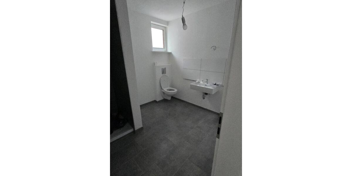 Etagenwohnung Kirchhundem - 3 Zimmer, 120 m&sup2;, 800&euro; | Angebot:25150000