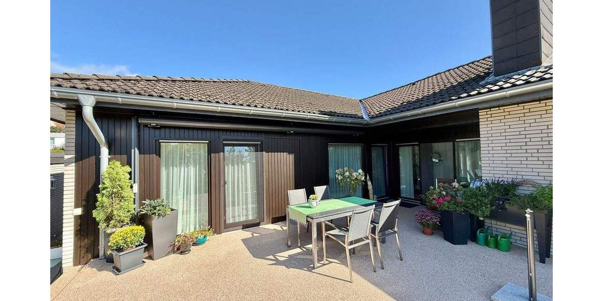 Einfamilienhaus Hachenburg - 7 Zimmer, 219 m&sup2;, 580.000&euro; | Angebot:25738118