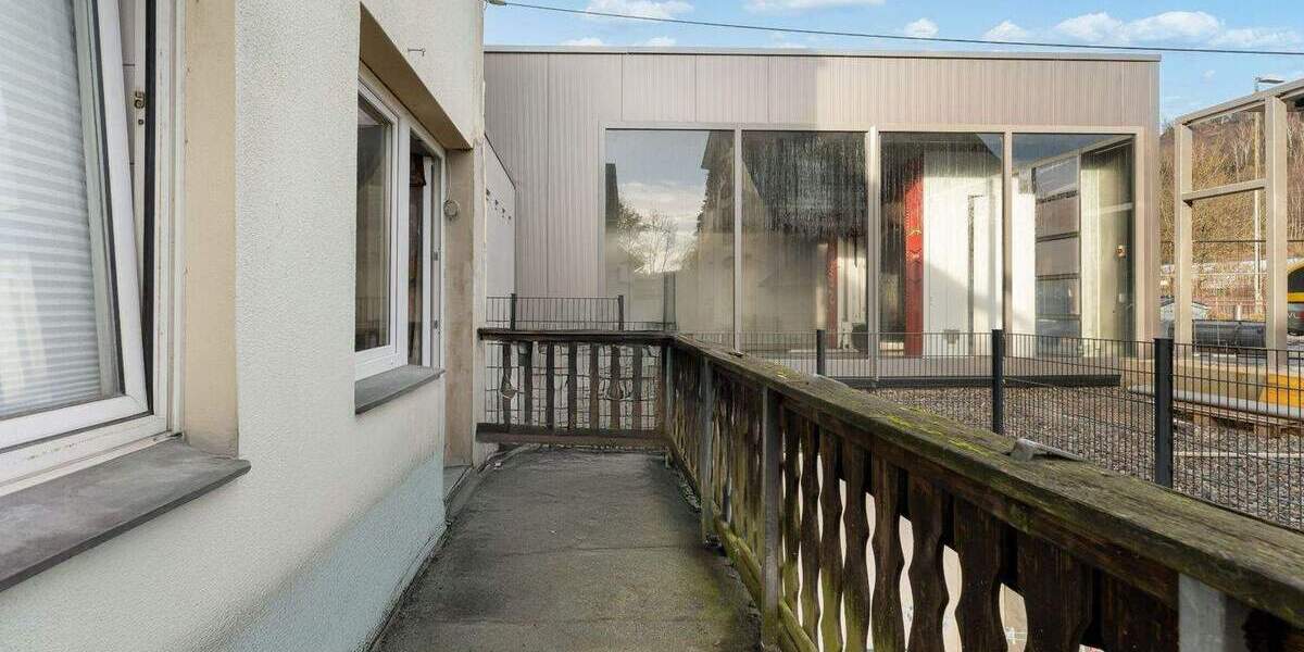 Mehrfamilienhaus, Wohnhaus Wissen - 9 Zimmer, 240 m&sup2;, 325.000&euro; | Angebot:25687008