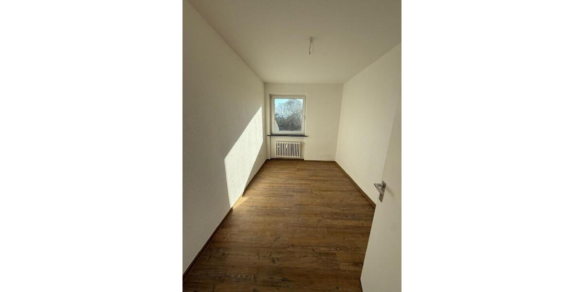 Etagenwohnung Kreuztal - 4 Zimmer, 72 m&sup2;, 540&euro; | Angebot:25584421
