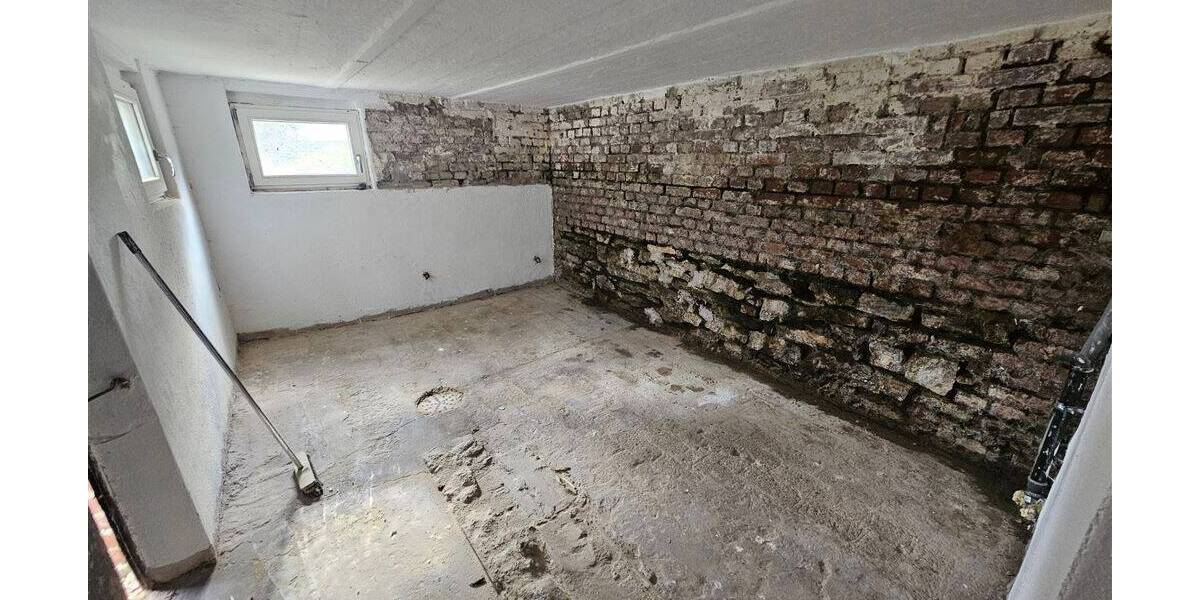 Bauernhaus, Landhaus Siegen Breitenbach - 5 Zimmer, 216 m&sup2;, 699.000&euro; | Angebot:26141018