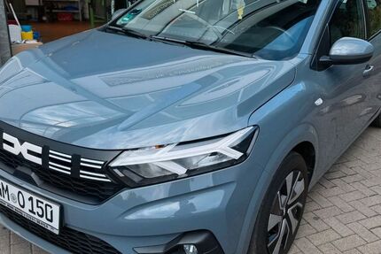Dacia Sandero 38.000 km 13.390 &euro; Waldbröl 51545