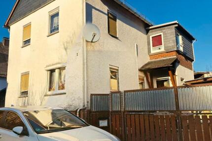 Haus Dillenburg - 4 Zimmer, 96 m&sup2;, 97.000&euro; | Angebot:25612544