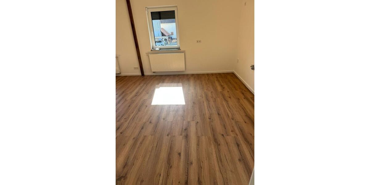 Einfamilienhaus Dillenburg Frohnhausen - 4 Zimmer, 137 m&sup2;, 1.100&euro; | Angebot:25627209