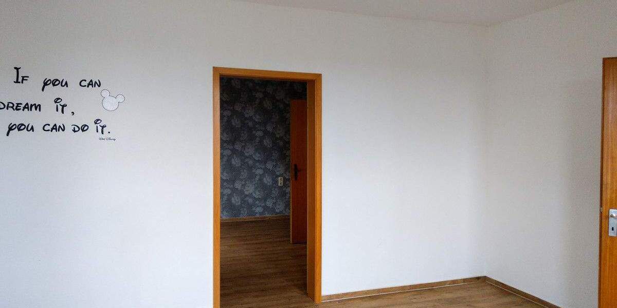 Mehrfamilienhaus, Wohnhaus Daaden VG - 8 Zimmer, 235 m&sup2;, 275.000&euro; | Angebot:25738151