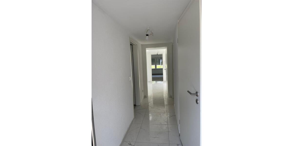 Mehrfamilienhaus, Wohnhaus Kreuztal - 8 Zimmer, 185 m&sup2;, 299.000&euro; | Angebot:26889254