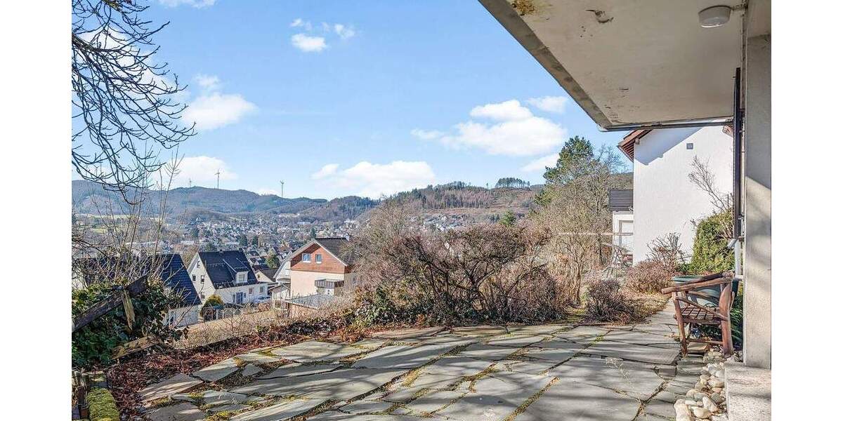 Einfamilienhaus Bad Laasphe - 7 Zimmer, 183 m&sup2;, 286.000&euro; | Angebot:25663940