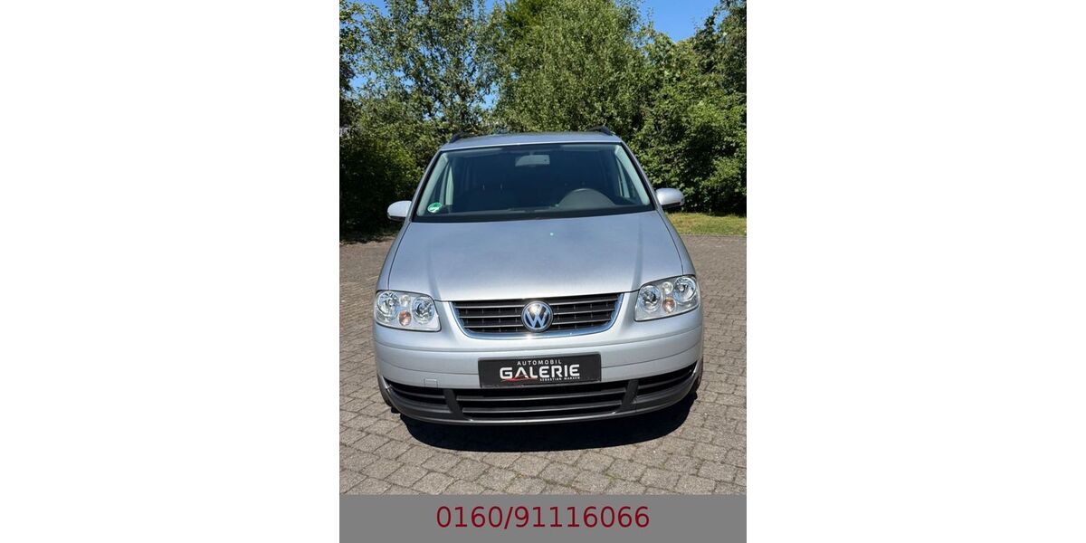 VW Touran 121.300 km 4.900 &euro; Lennestadt 57368