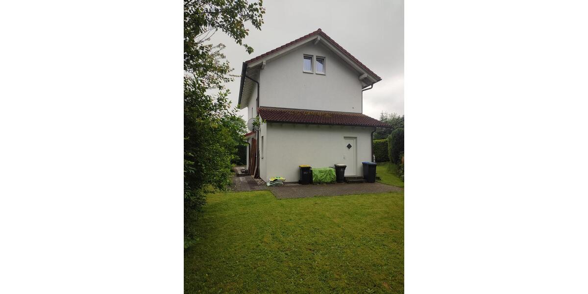 Einfamilienhaus Siegen - 7 Zimmer, 140 m&sup2;, 340.000&euro; | Angebot:25794371