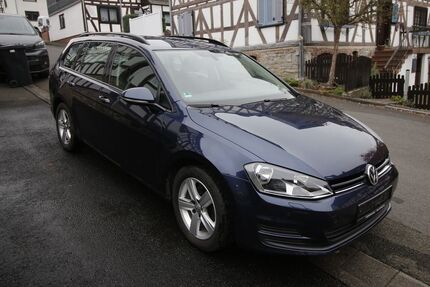 VW Golf 126.000 km 7.999 &euro; Dillenburg 35686