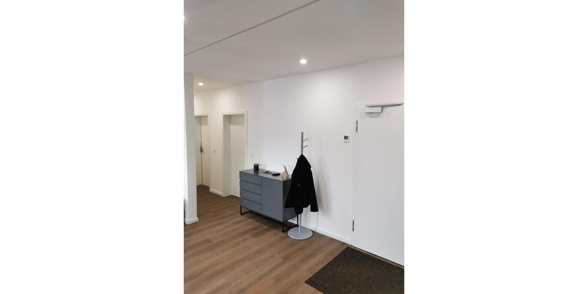 Etagenwohnung Scheuerfeld - 2 Zimmer, 60 m&sup2;, 700&euro; | Angebot:25965360