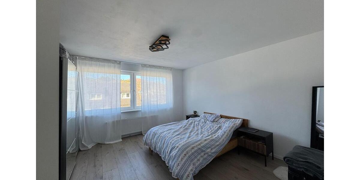Erdgeschoßwohnung Kirchhundem - 2 Zimmer, 100 m&sup2;, 1.200&euro; | Angebot:25311023