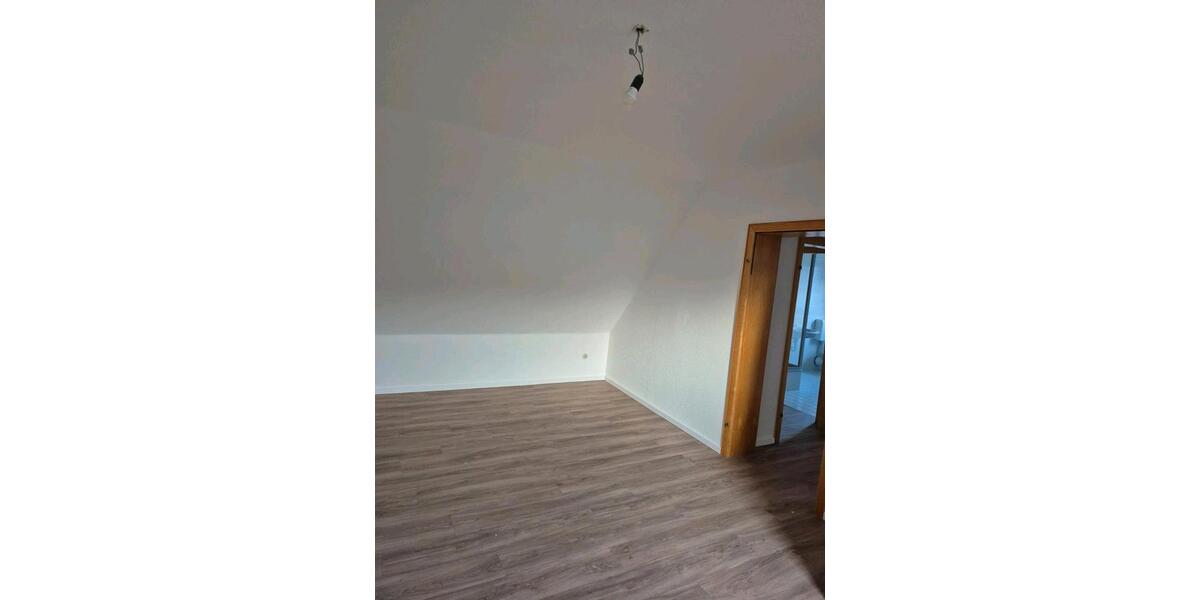 Etagenwohnung Nistertal - 4 Zimmer, 125 m&sup2;, 1.050&euro; | Angebot:25964255