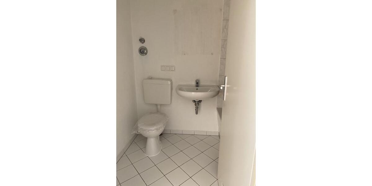 Etagenwohnung Siegen Dillnhütten - 3 Zimmer, 67 m&sup2;, 299&euro; | Angebot:25963933