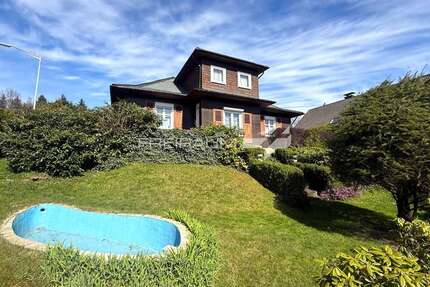 Haus Kreuztal / Kredenbach Kredenbach - 6 Zimmer, 140 m&sup2;, 229.585&euro; | Angebot:26487998