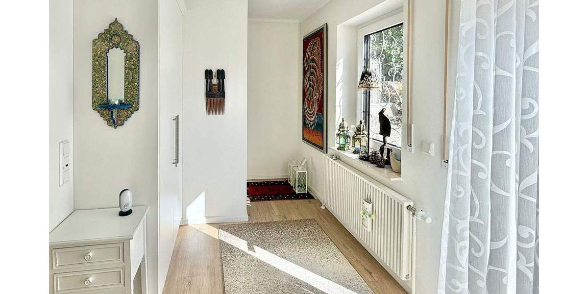 Einfamilienhaus Hachenburg - 7 Zimmer, 219 m&sup2;, 580.000&euro; | Angebot:25738118