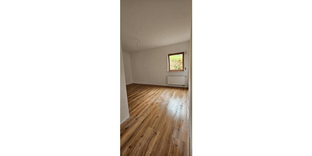 Erdgeschoßwohnung Dillenburg Manderbach - 2 Zimmer, 90 m&sup2;, 217.000&euro; | Angebot:26844349