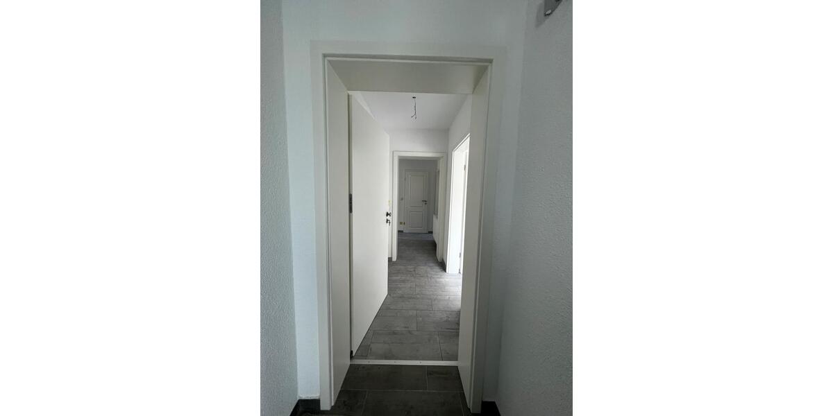 Etagenwohnung Olpe - 5 Zimmer, 120 m&sup2;, 800&euro; | Angebot:25999470
