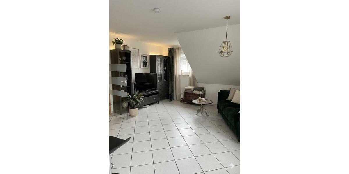 Etagenwohnung Lennestadt - 3 Zimmer, 72 m&sup2;, 900&euro; | Angebot:25612724