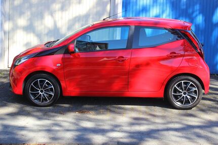 Toyota Aygo (X) 34.181 km 10.290 &euro; Siegen 57074
