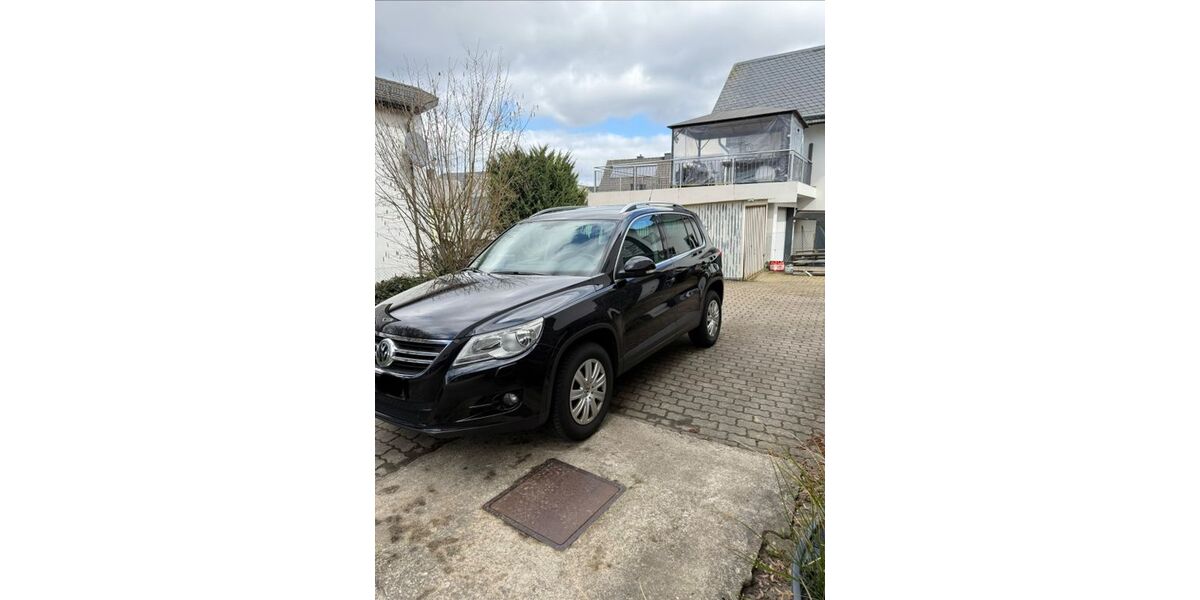 VW Tiguan 216.000 km 6.700 &euro; Burbach 57299