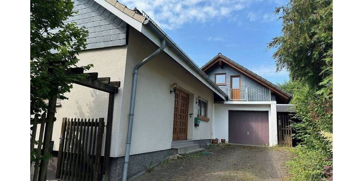 Einfamilienhaus Erndtebrück - 5 Zimmer, 171 m&sup2;, 279.000&euro; | Angebot:25729922
