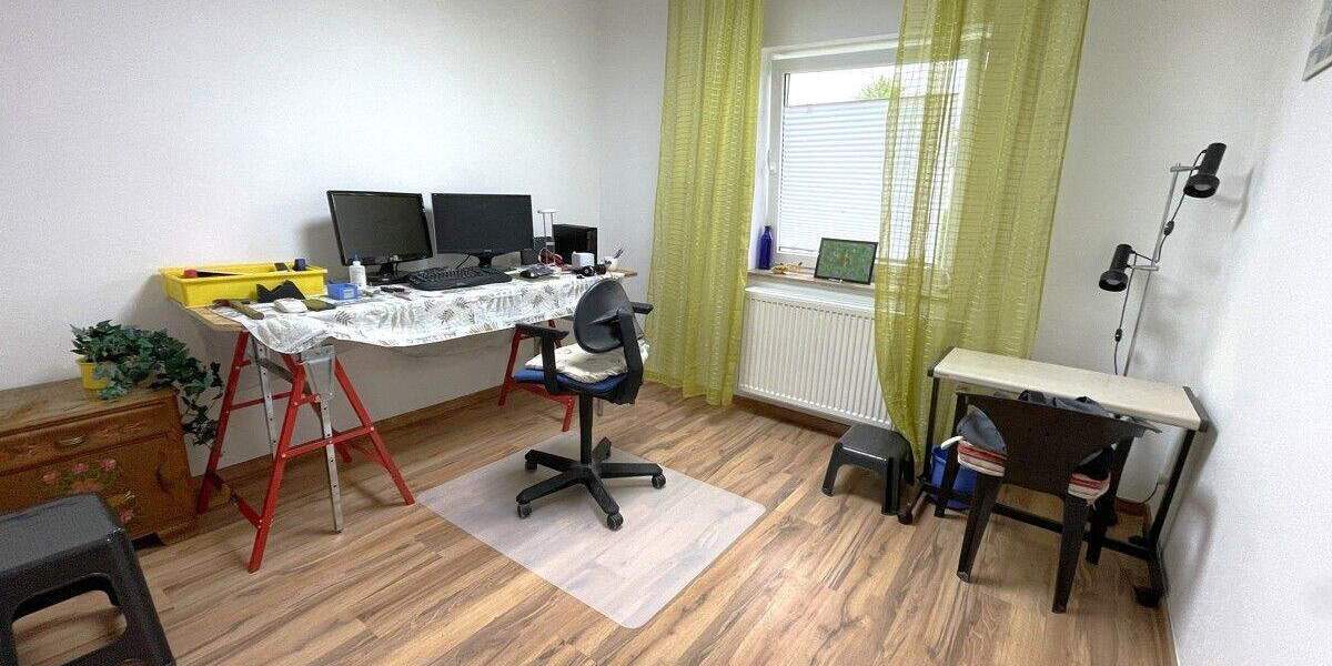 Einfamilienhaus Driedorf / Roth Roth - 6 Zimmer, 132 m&sup2;, 250.000&euro; | Angebot:25665445