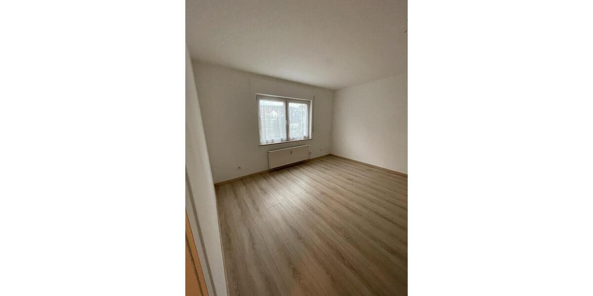 Etagenwohnung Siegen Dillnhütten - 1 Zimmer, 40 m&sup2;, 650&euro; | Angebot:25871319