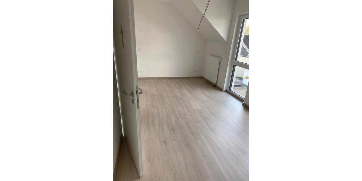 Doppelhaushälfte Bad Laasphe - 4 Zimmer, 109 m&sup2;, 375.000&euro; | Angebot:26799573