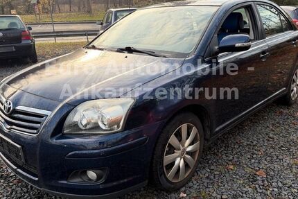 Toyota Avensis 279.600 km 1.590 &euro; Kirchen 57548
