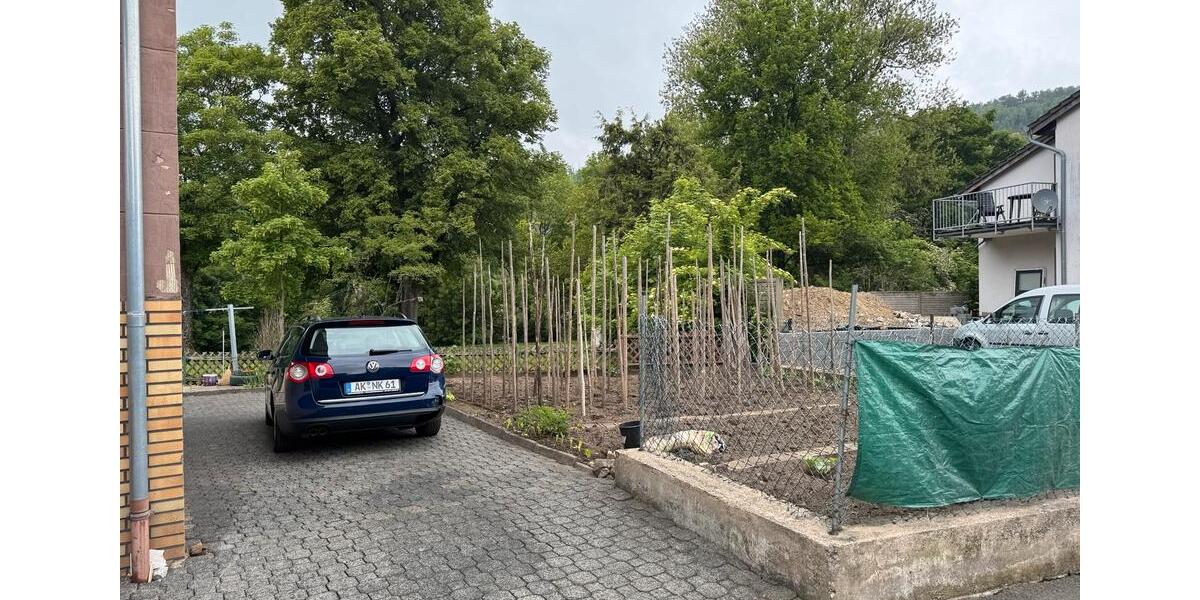 Einfamilienhaus Herdorf - 7 Zimmer, 200.000&euro; | Angebot:20768711