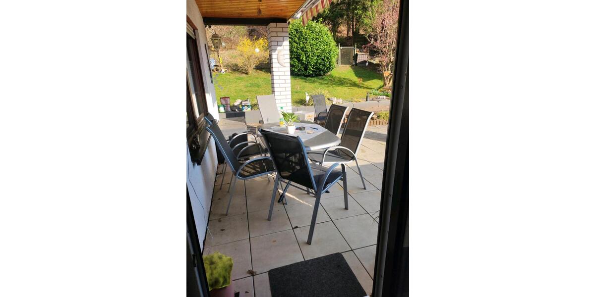 Erdgeschoßwohnung Siegen - 2 Zimmer, 114 m&sup2;, 1.000&euro; | Angebot:25922772